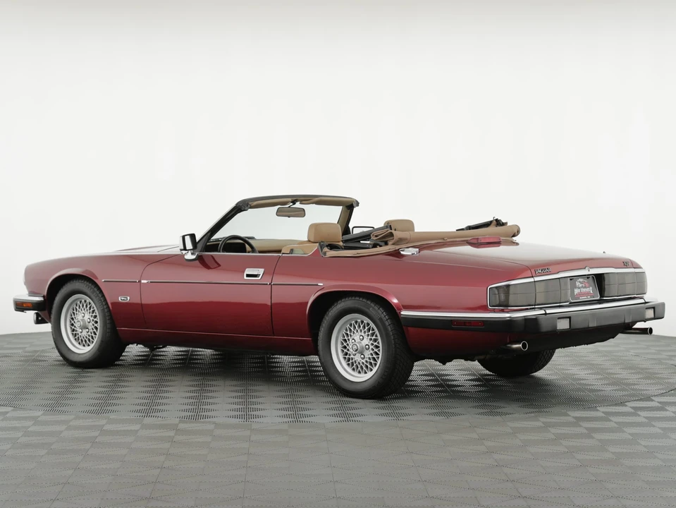 1993 Jaguar XJS Convertible - Image 4 of 31