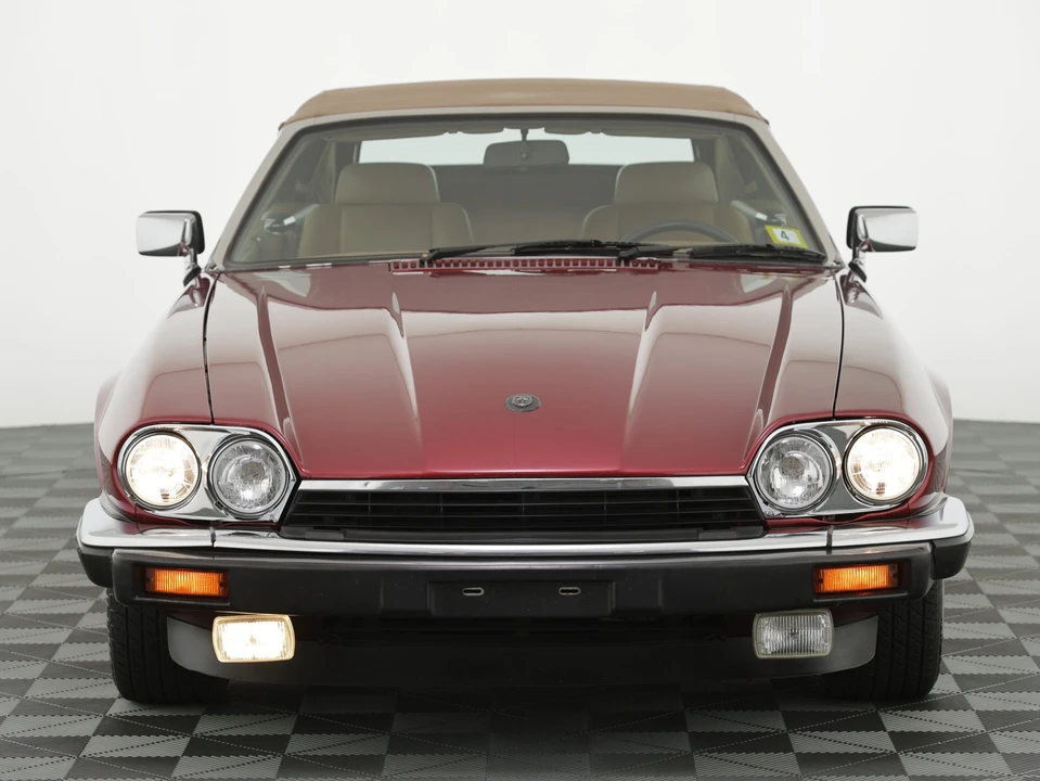 1993 Jaguar XJS Convertible - Image 8 of 31