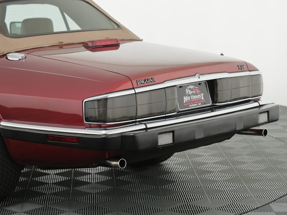 1993 Jaguar XJS Convertible - Image 24 of 31