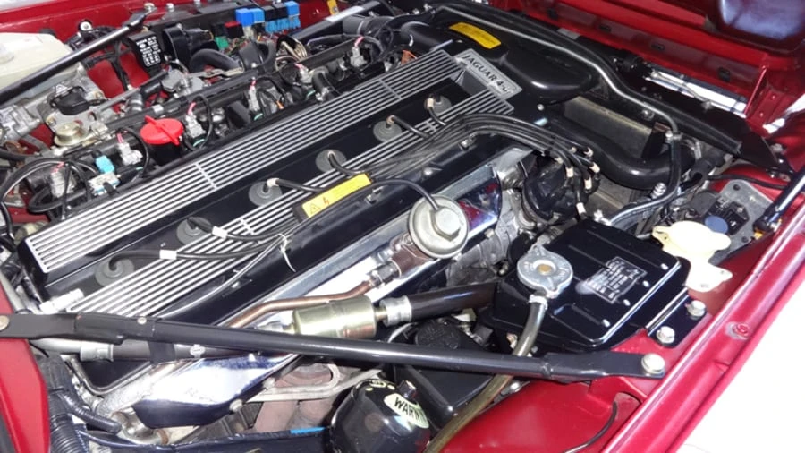 1993 Jaguar XJS Convertible - Image 6 of 10