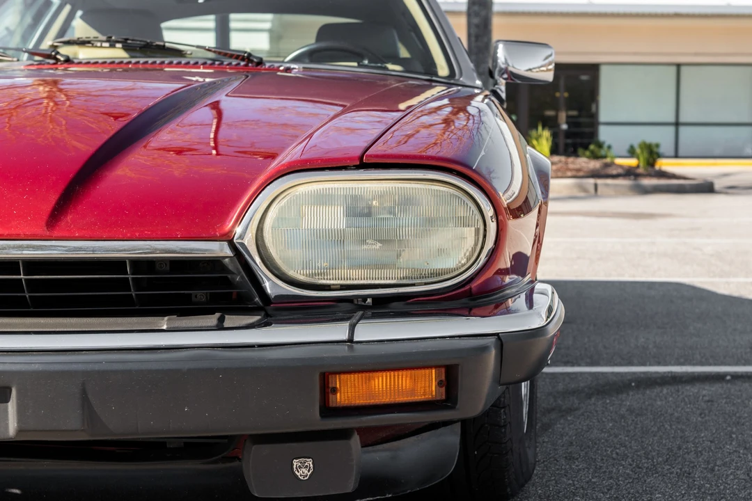1993 Jaguar XJS - Image 17 of 31