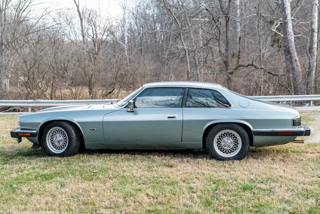 1993 Jaguar XJS - Image 3 of 31