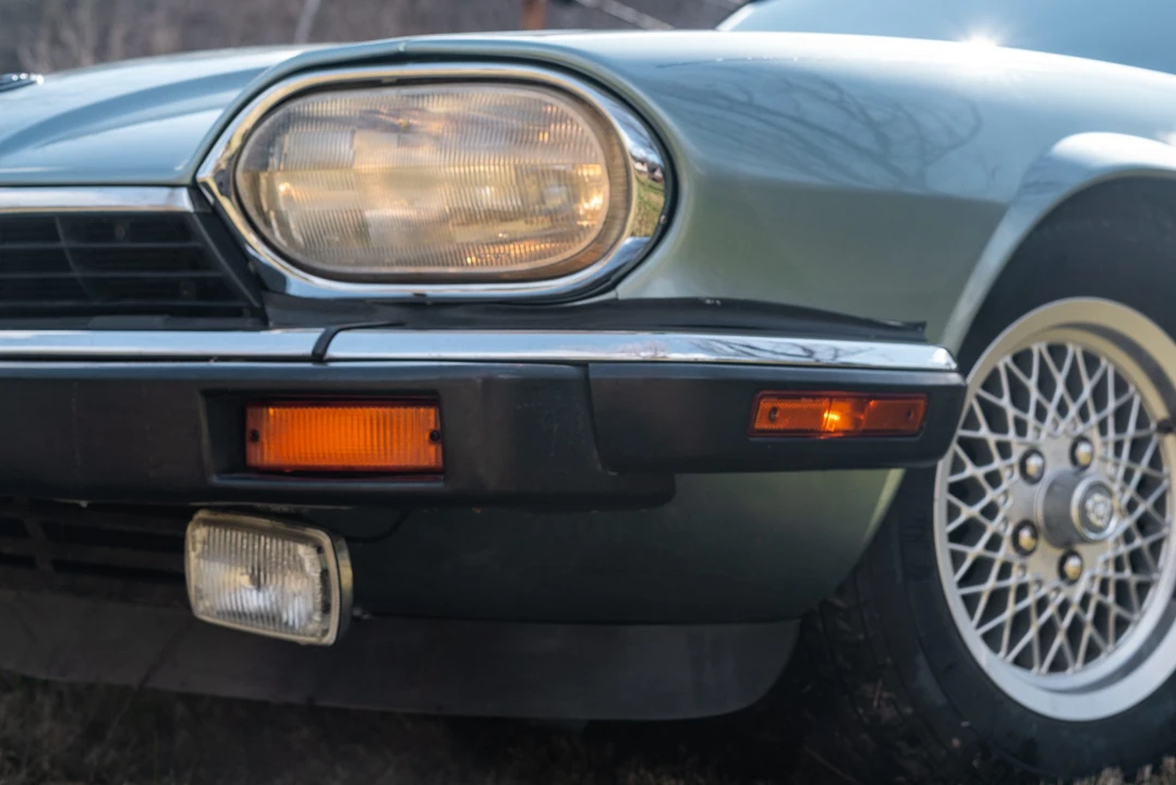 1993 Jaguar XJS - Image 13 of 31