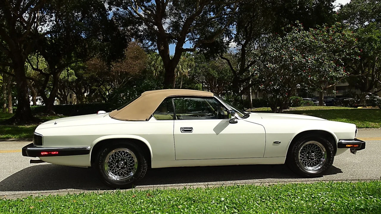 1993 Jaguar XJS Convertible - Image 4 of 21