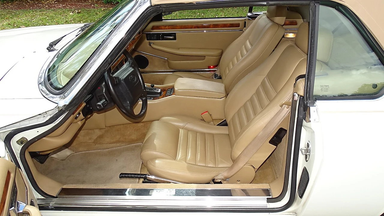 1993 Jaguar XJS Convertible - Image 13 of 21