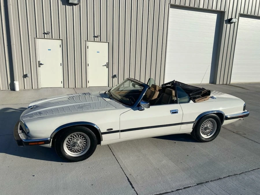 1993 Jaguar XJS - Image 2 of 18