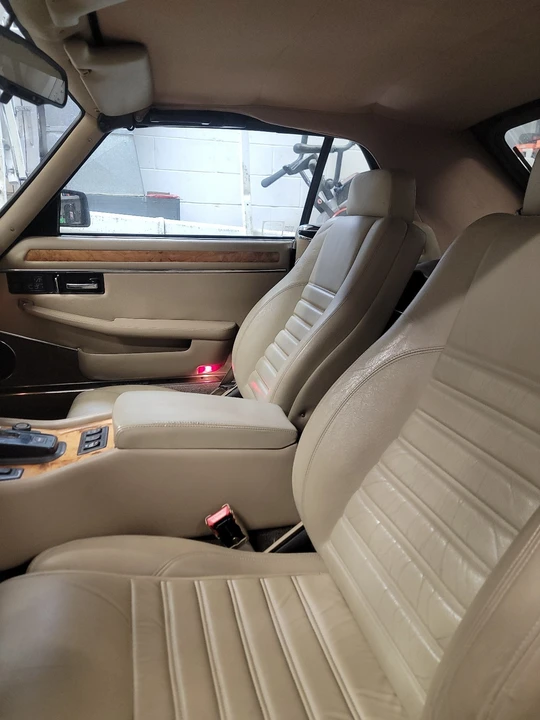 1993 Jaguar XJS - Image 12 of 14