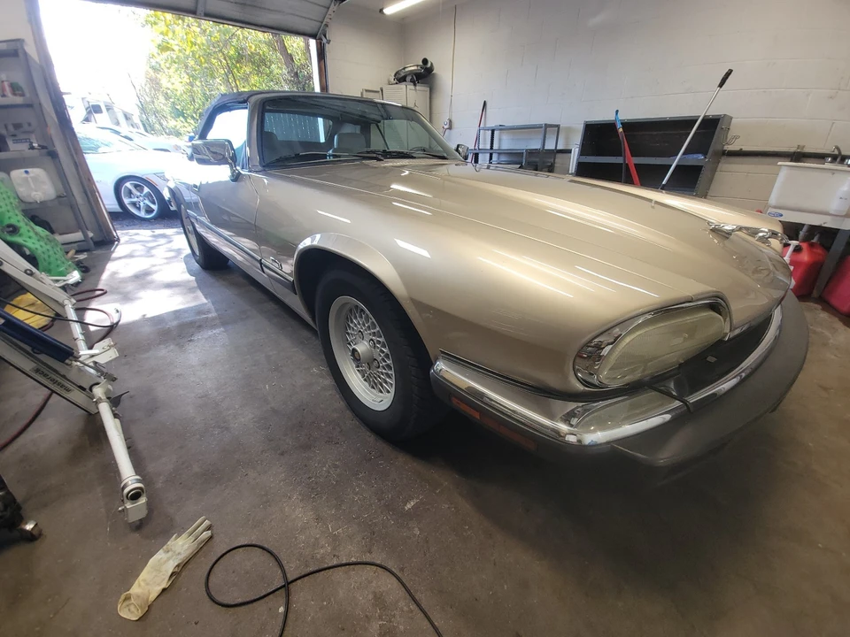 1993 Jaguar XJS - Image 6 of 14