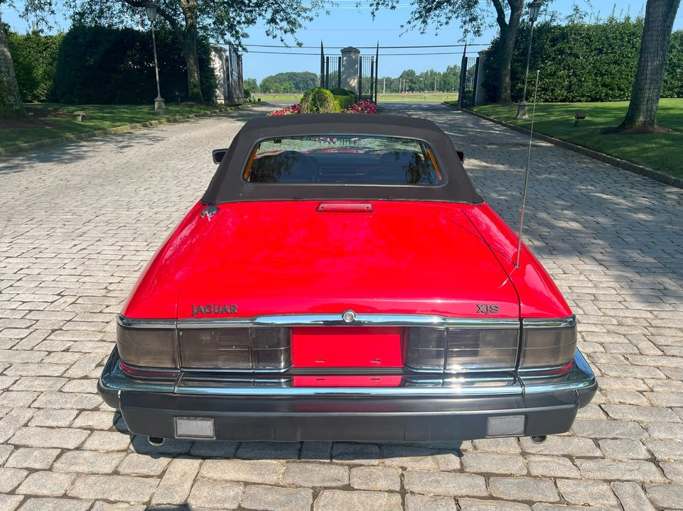 1993 Jaguar XJS - Image 12 of 31