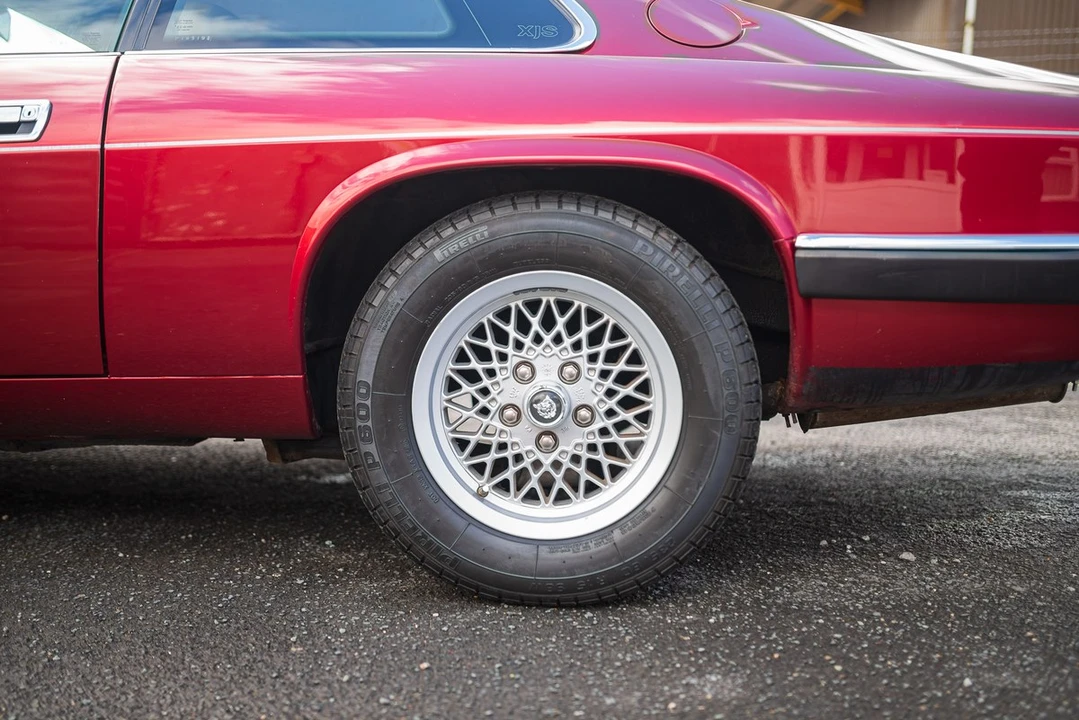 1993 Jaguar XJS Facelift V12 - Image 11 of 30