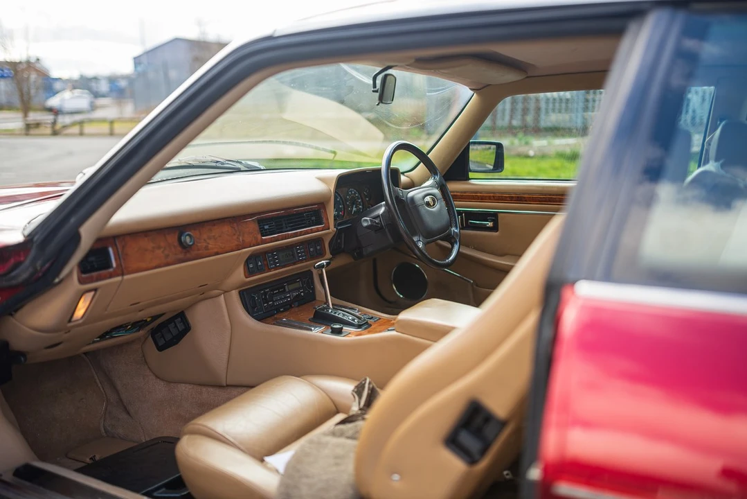1993 Jaguar XJS Facelift V12 - Image 14 of 30