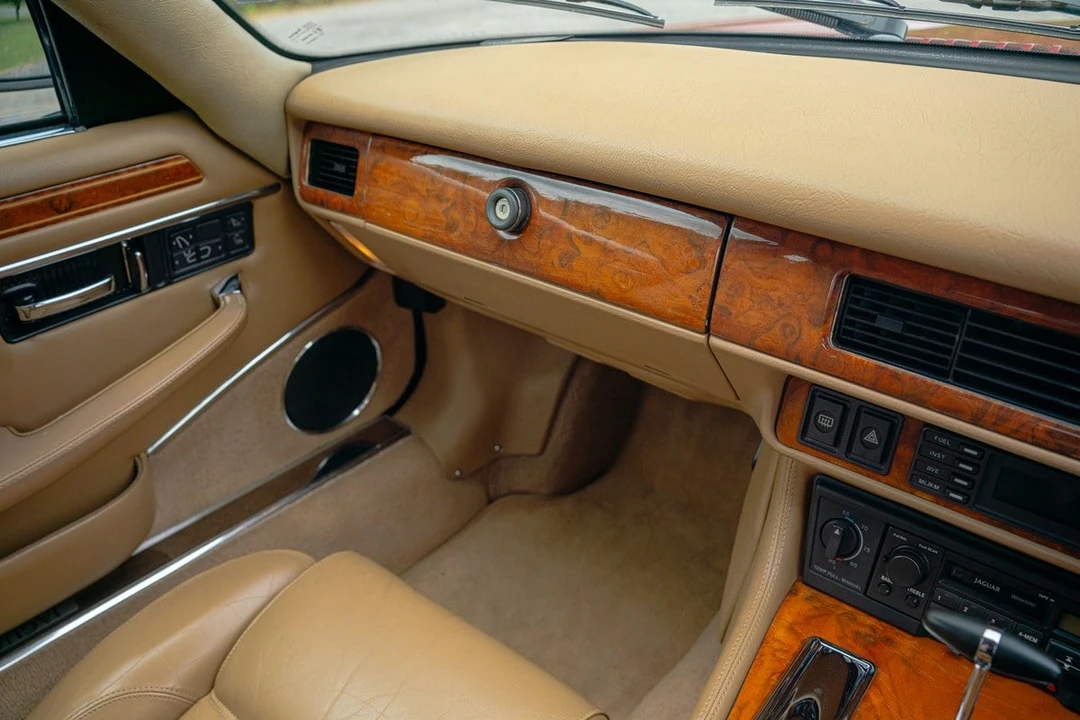 1993 Jaguar XJS Facelift V12 - Image 18 of 30