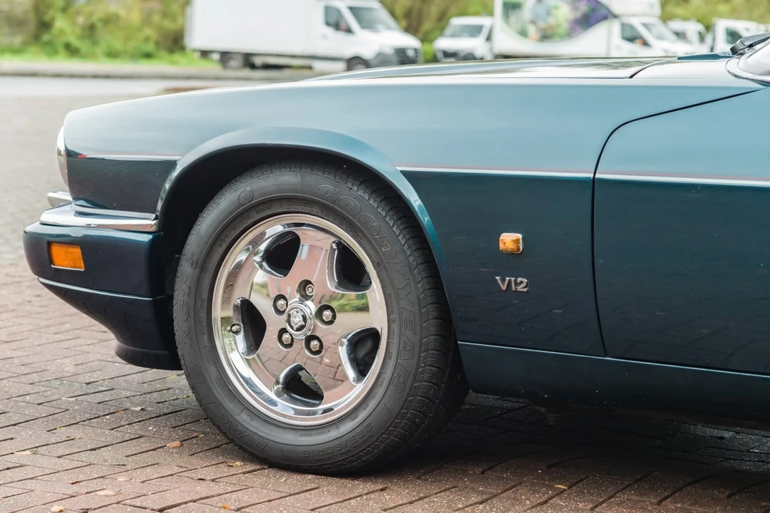 1993 Jaguar XJS Facelift V12 - Image 25 of 30
