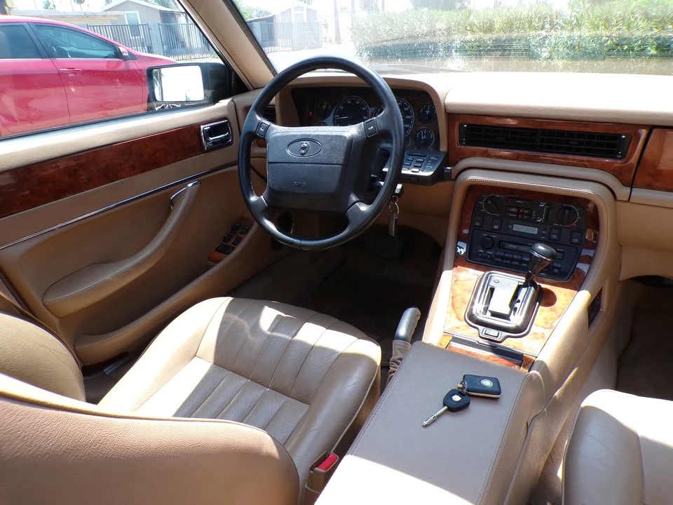 1993 Jaguar XJ Series 4 - Image 16 of 20