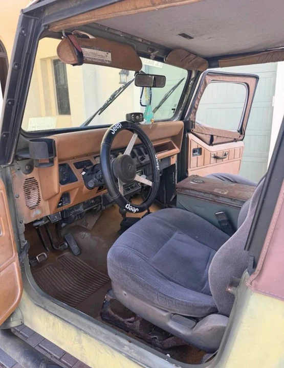 1993 Jeep YJ Wrangler - Image 7 of 9