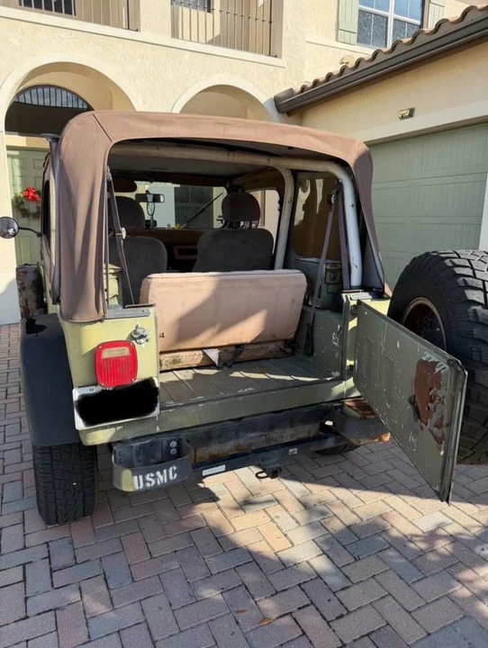 1993 Jeep YJ Wrangler - Image 5 of 9