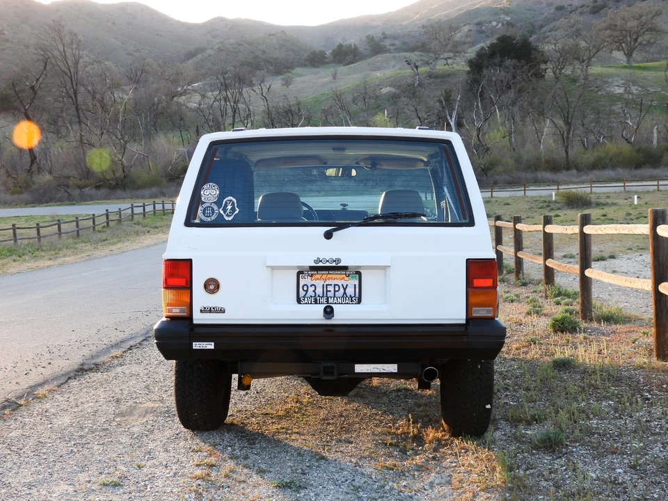 1993 Jeep XJ Cherokee - Image 26 of 31