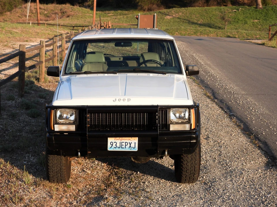 1993 Jeep XJ Cherokee - Image 18 of 31