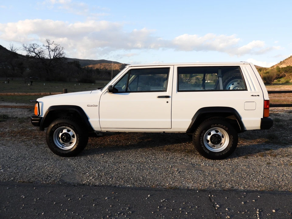 1993 Jeep XJ Cherokee - Image 22 of 31