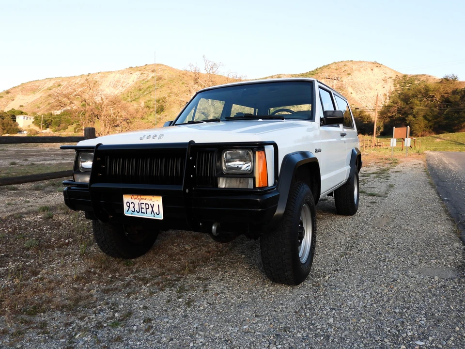 1993 Jeep XJ Cherokee - Image 3 of 31