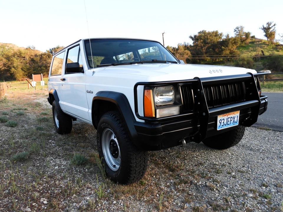 1993 Jeep XJ Cherokee - Image 14 of 31