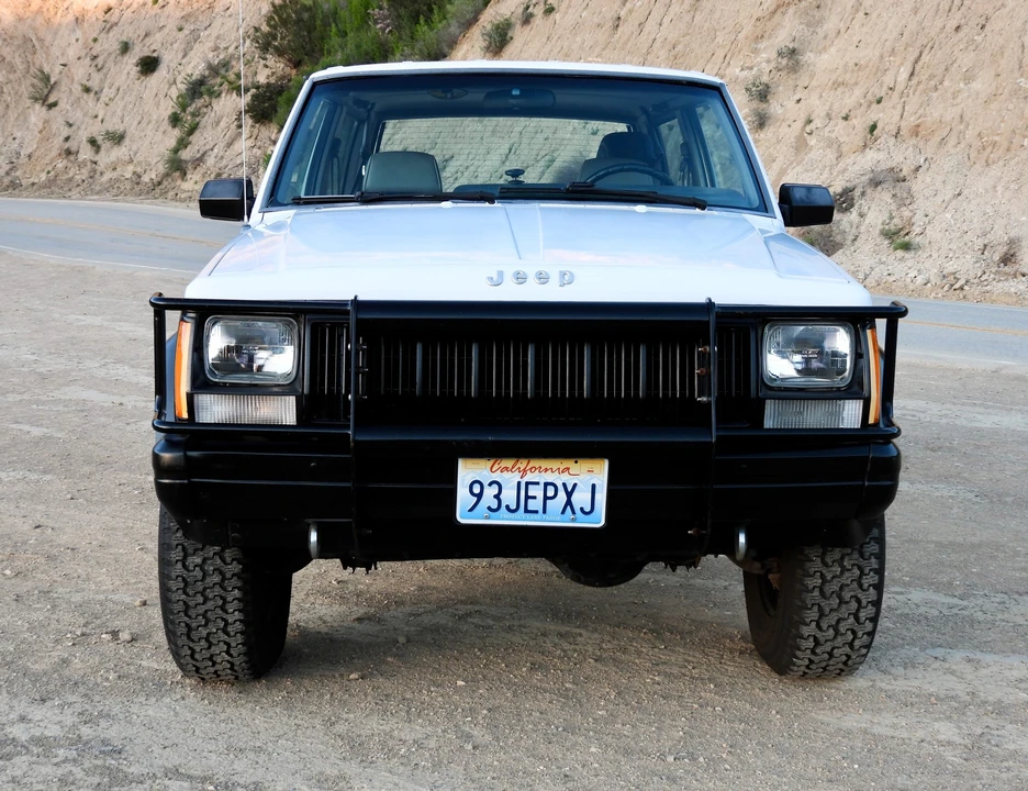 1993 Jeep XJ Cherokee - Image 17 of 31