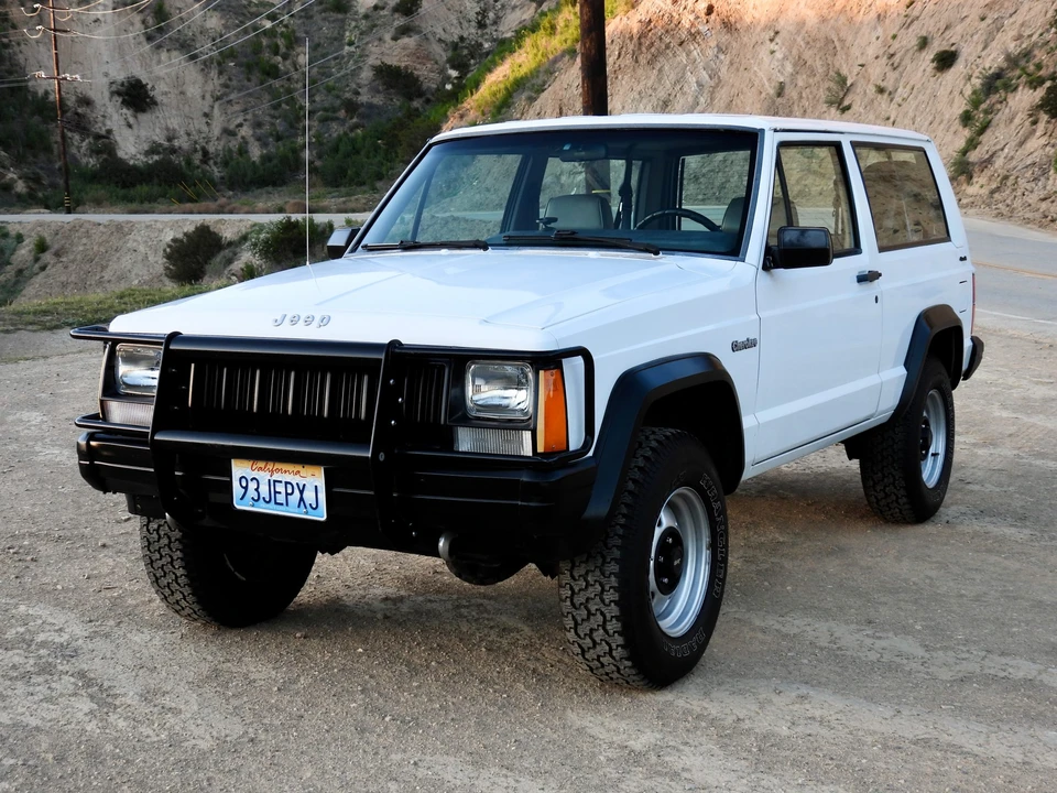 1993 Jeep XJ Cherokee - Image 2 of 31