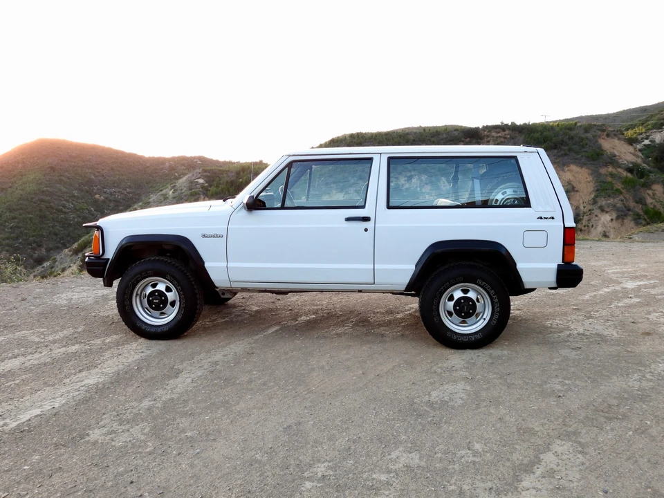 1993 Jeep XJ Cherokee - Image 4 of 31