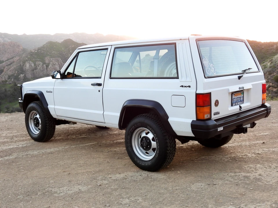 1993 Jeep XJ Cherokee - Image 6 of 31