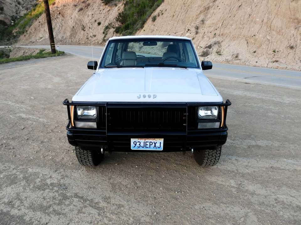 1993 Jeep XJ Cherokee - Image 16 of 31