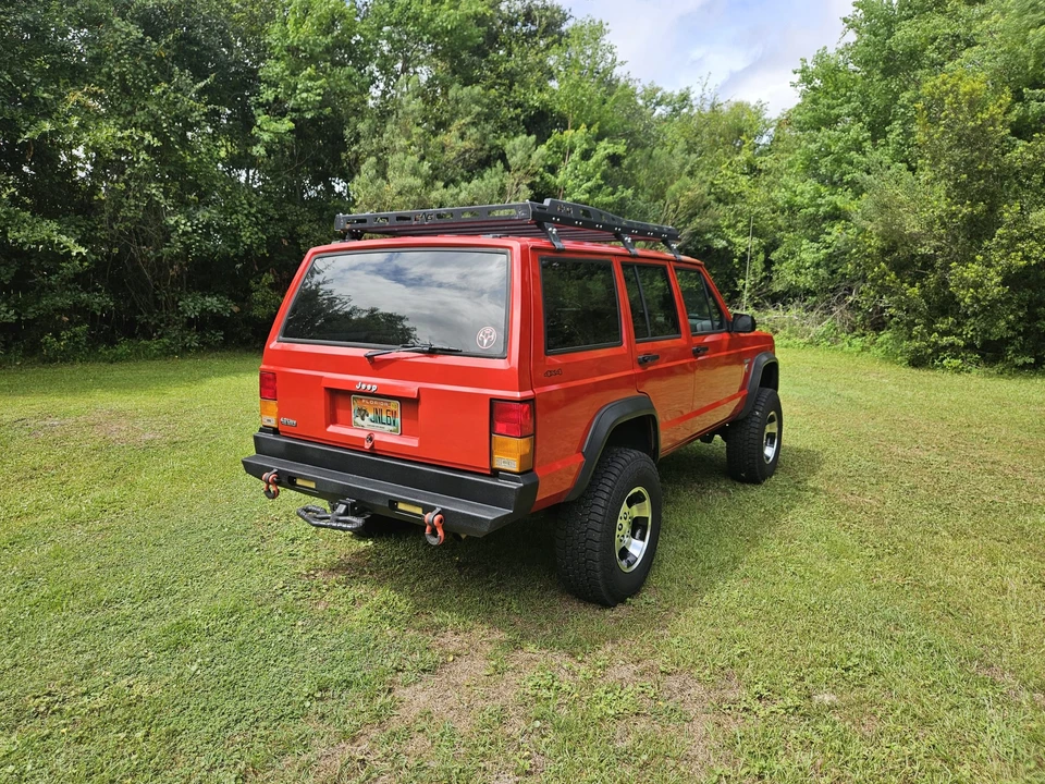 1993 Jeep XJ Cherokee - Image 9 of 31