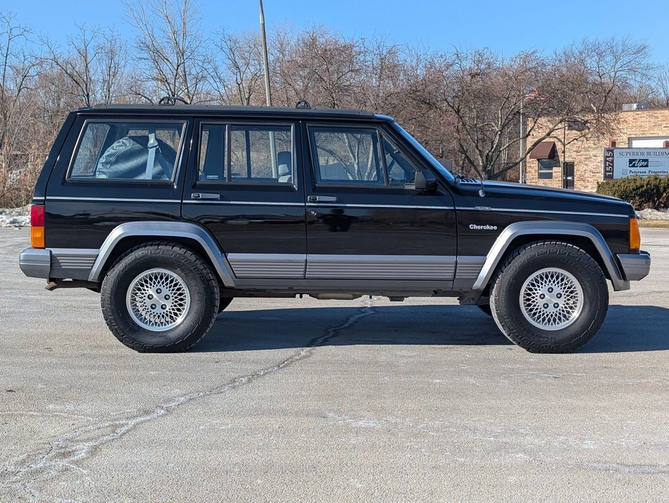 1993 Jeep XJ Cherokee - Image 15 of 21