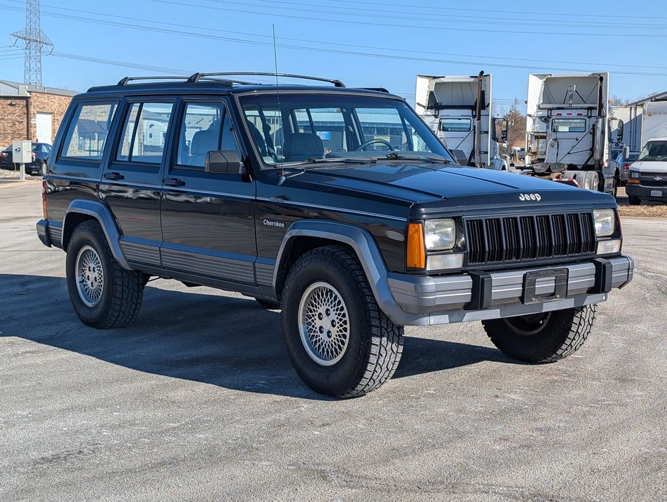1993 Jeep XJ Cherokee - Image 14 of 21