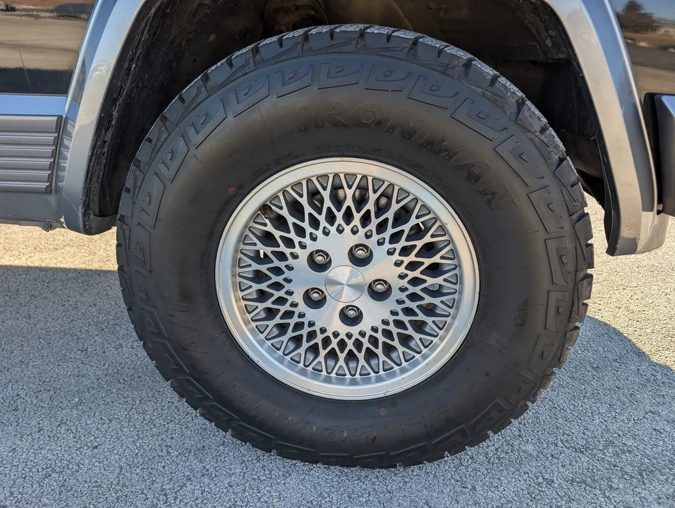 1993 Jeep XJ Cherokee - Image 6 of 21