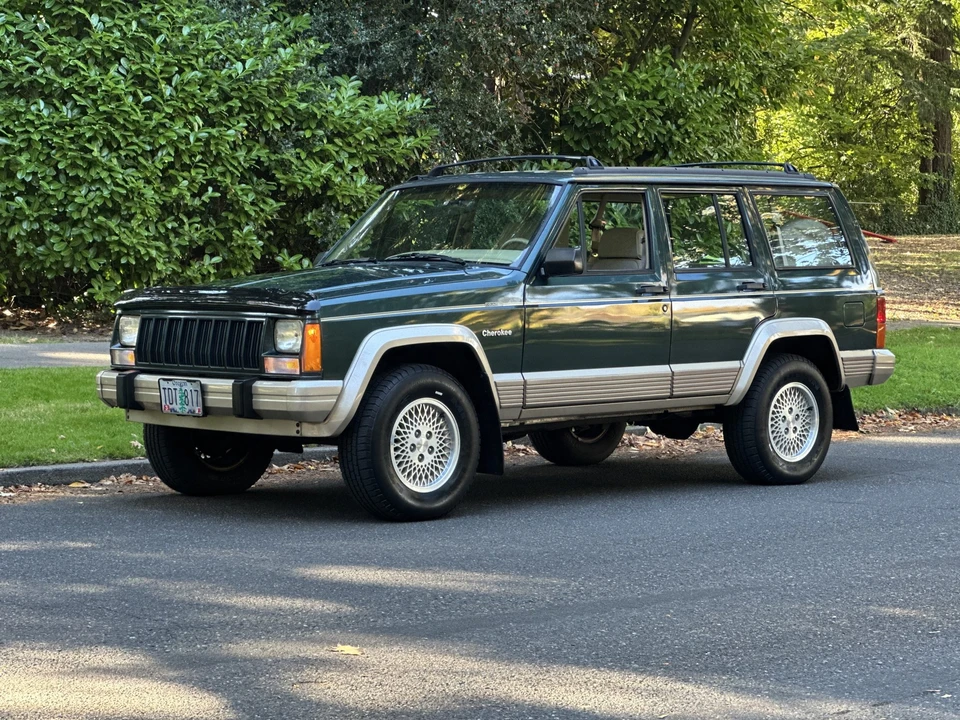 1993 Jeep XJ Cherokee - Image 2 of 31