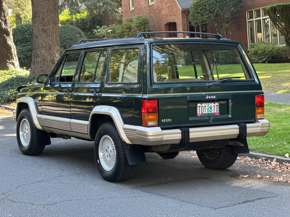 1993 Jeep XJ Cherokee - Image 6 of 31