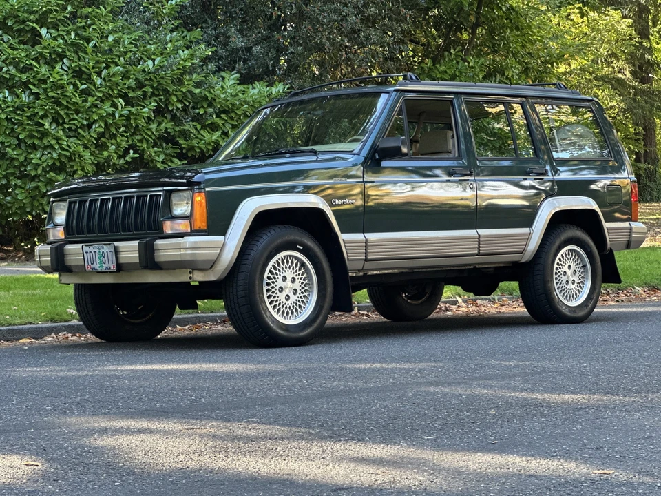 1993 Jeep XJ Cherokee - Image 13 of 31