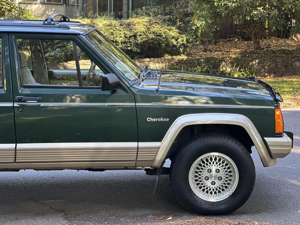 1993 Jeep XJ Cherokee - Image 17 of 31