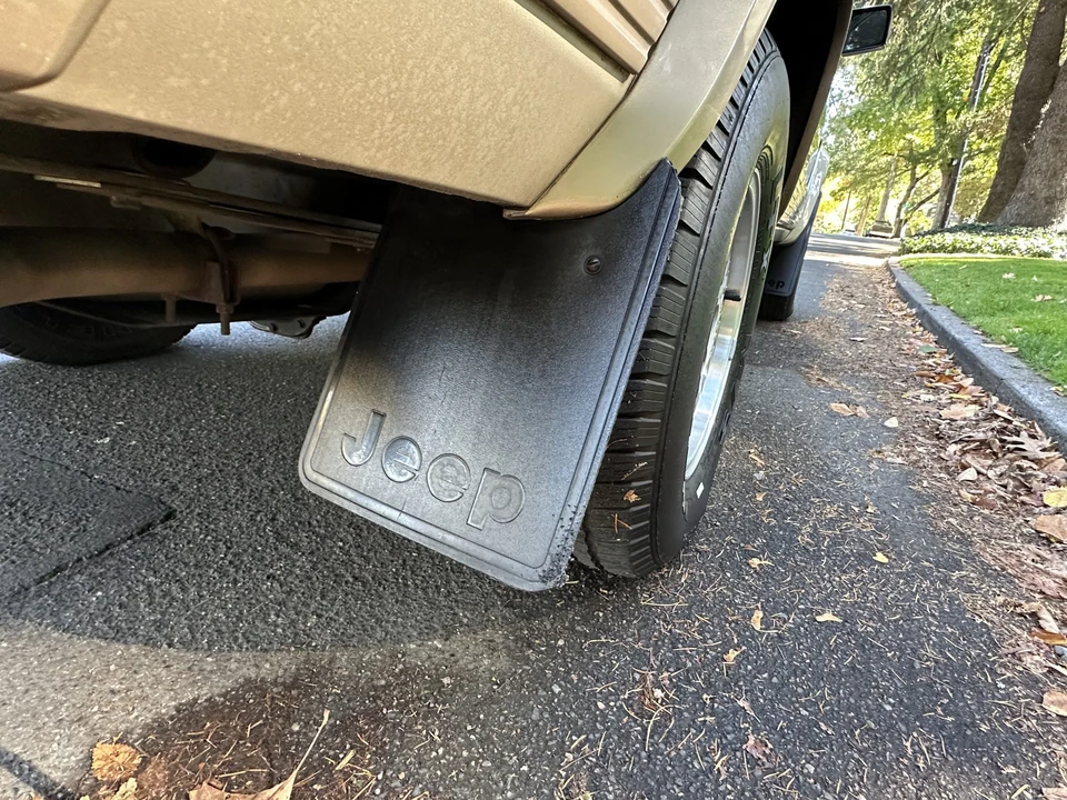 1993 Jeep XJ Cherokee - Image 18 of 31