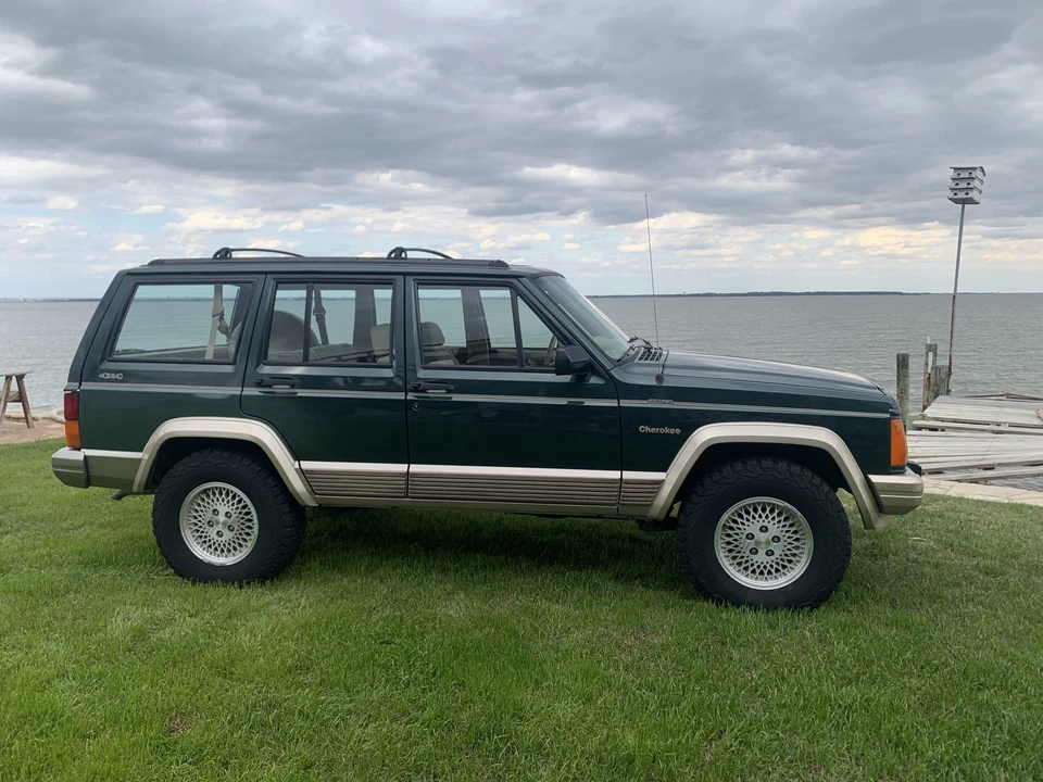 1993 Jeep XJ Cherokee - Image 13 of 31