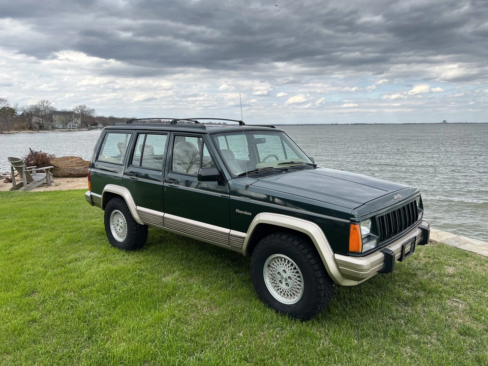 1993 Jeep XJ Cherokee - Image 9 of 31