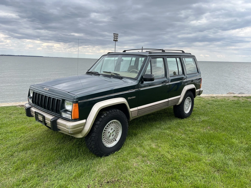 1993 Jeep XJ Cherokee - Image 2 of 31