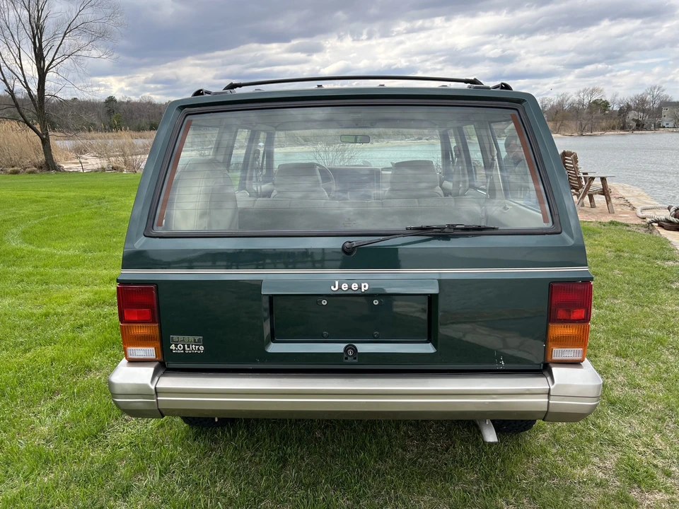 1993 Jeep XJ Cherokee - Image 18 of 31