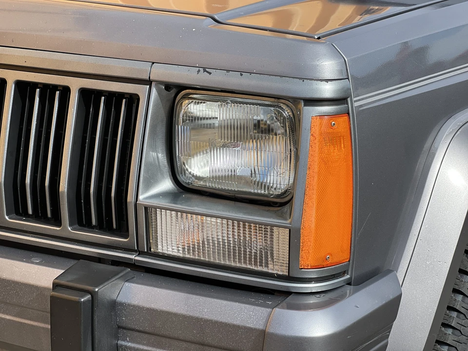 1993 Jeep XJ Cherokee - Image 18 of 31