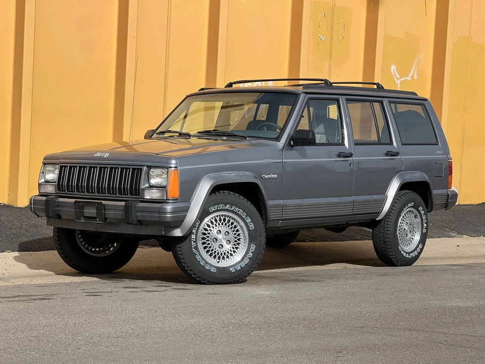 1993 Jeep XJ Cherokee - Image 5 of 31