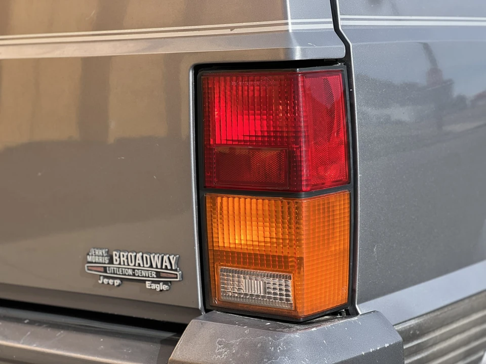 1993 Jeep XJ Cherokee - Image 23 of 31