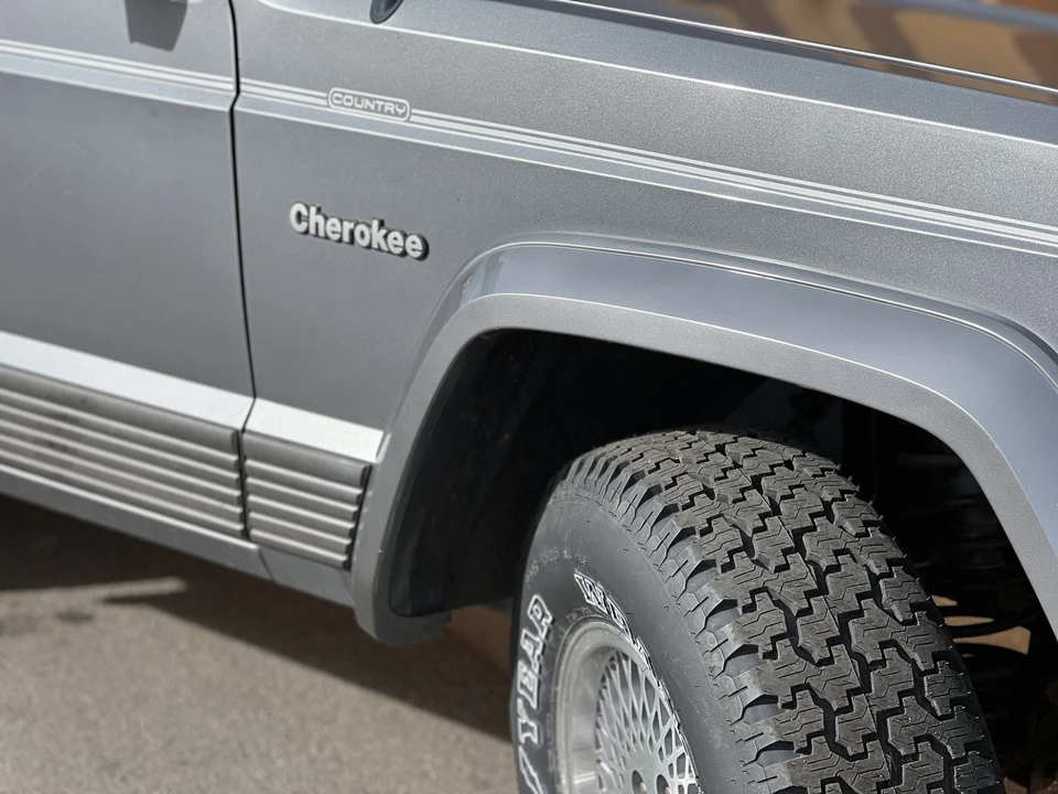 1993 Jeep XJ Cherokee - Image 30 of 31