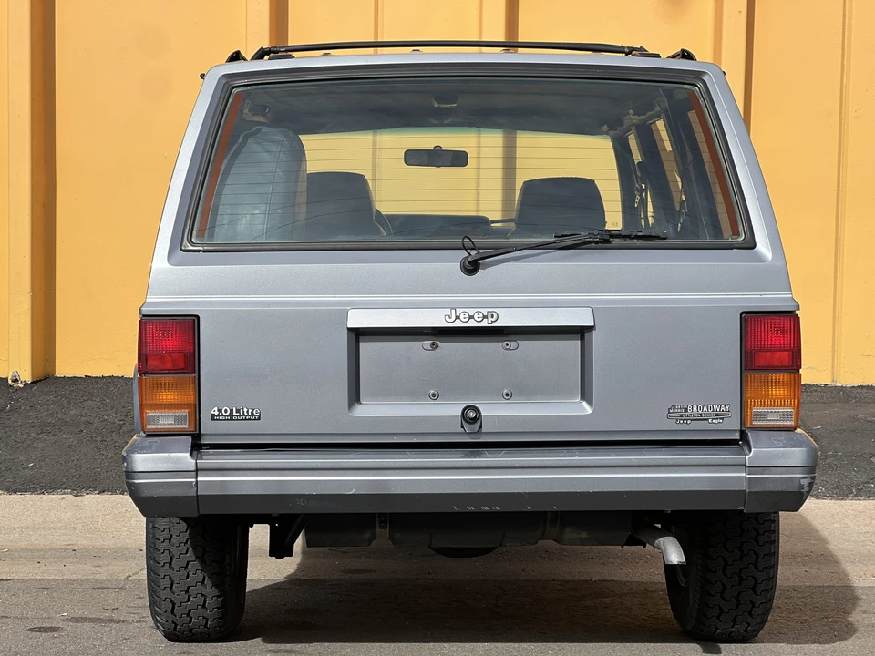 1993 Jeep XJ Cherokee - Image 9 of 31