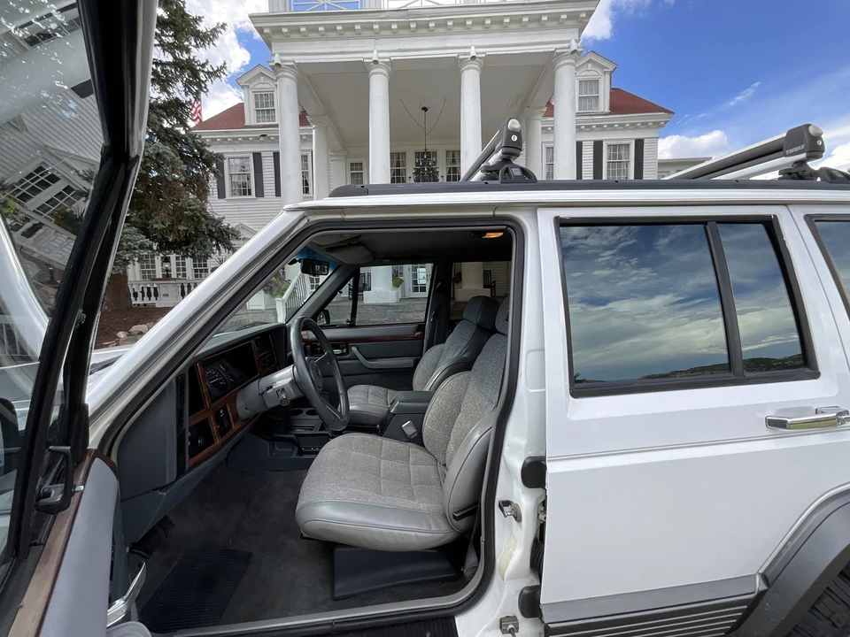 1993 Jeep XJ Cherokee - Image 28 of 31