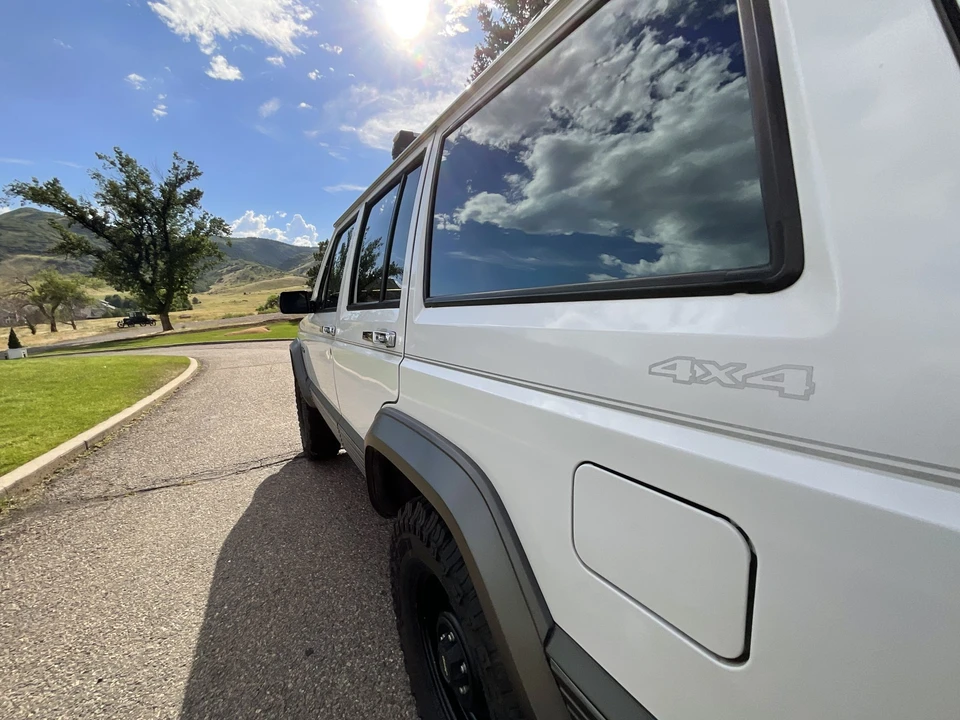 1993 Jeep XJ Cherokee - Image 24 of 31
